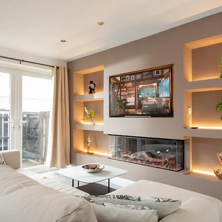 Cosy Modern City Centre 2 Bed Apartment Belfast Exterior photo